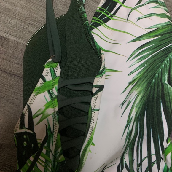 NWOT Sexy Cut-Out Apollo Swimwear Onepiece, Xs - Picture 4 of 5